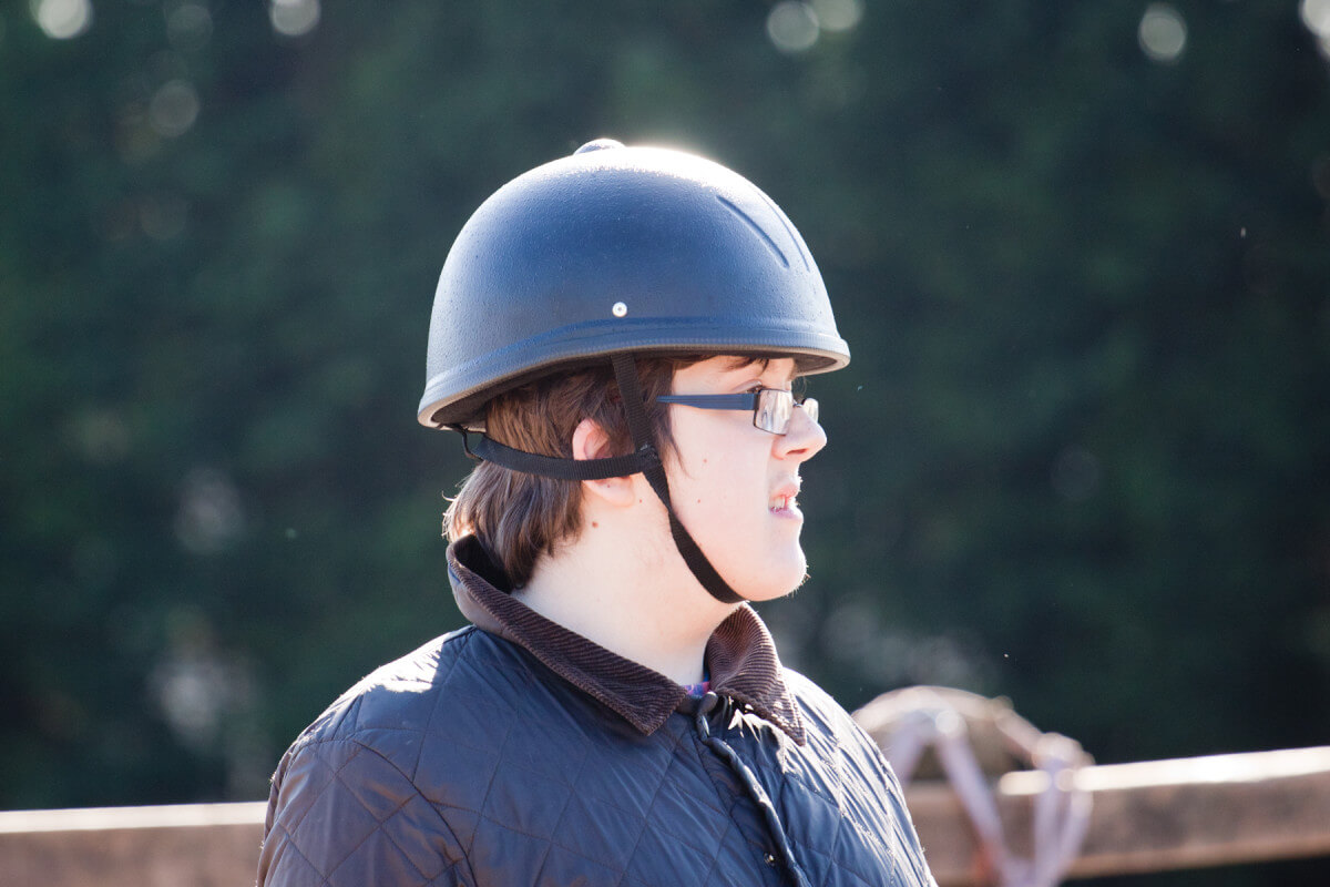 Tommy Lee wearing his helmet